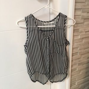 Black and white see through tank